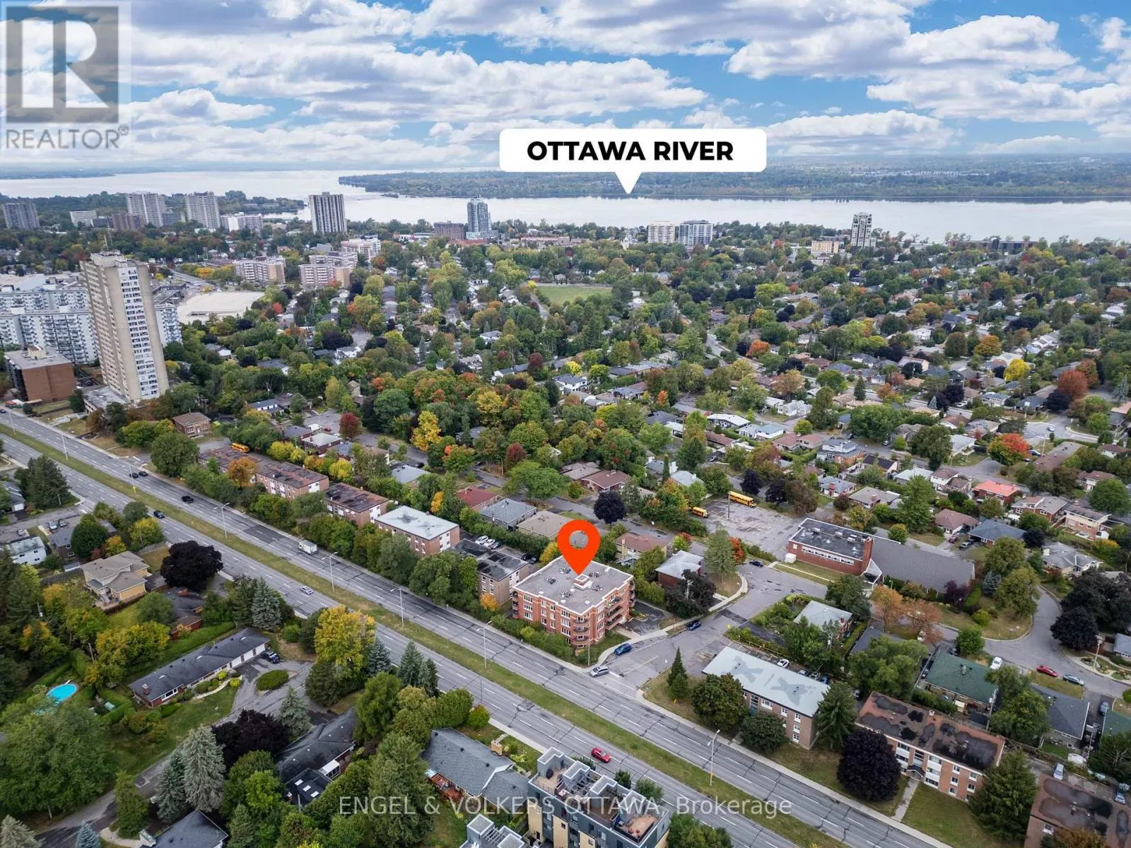 101 - 800 MCKELLAR AVENUE