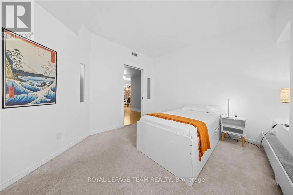 5 - 10 CLARENCE STREET