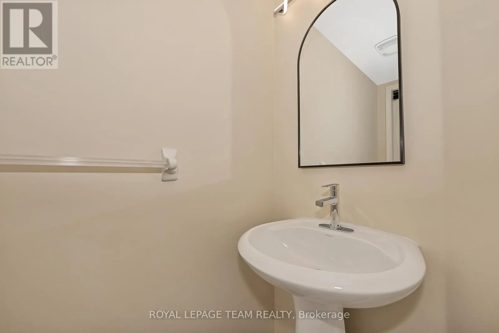 229 - 90 EDENVALE DRIVE