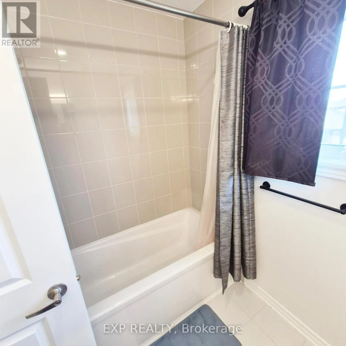 1056 RIPPINGALE TRAIL