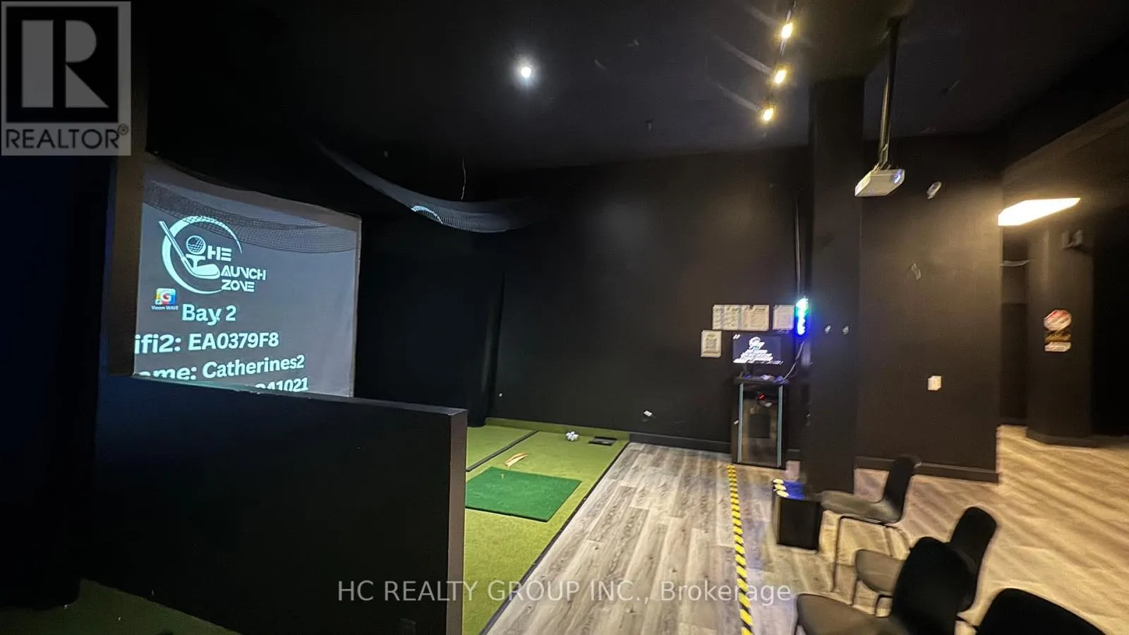 1 - 370 ONTARIO ST. STREET