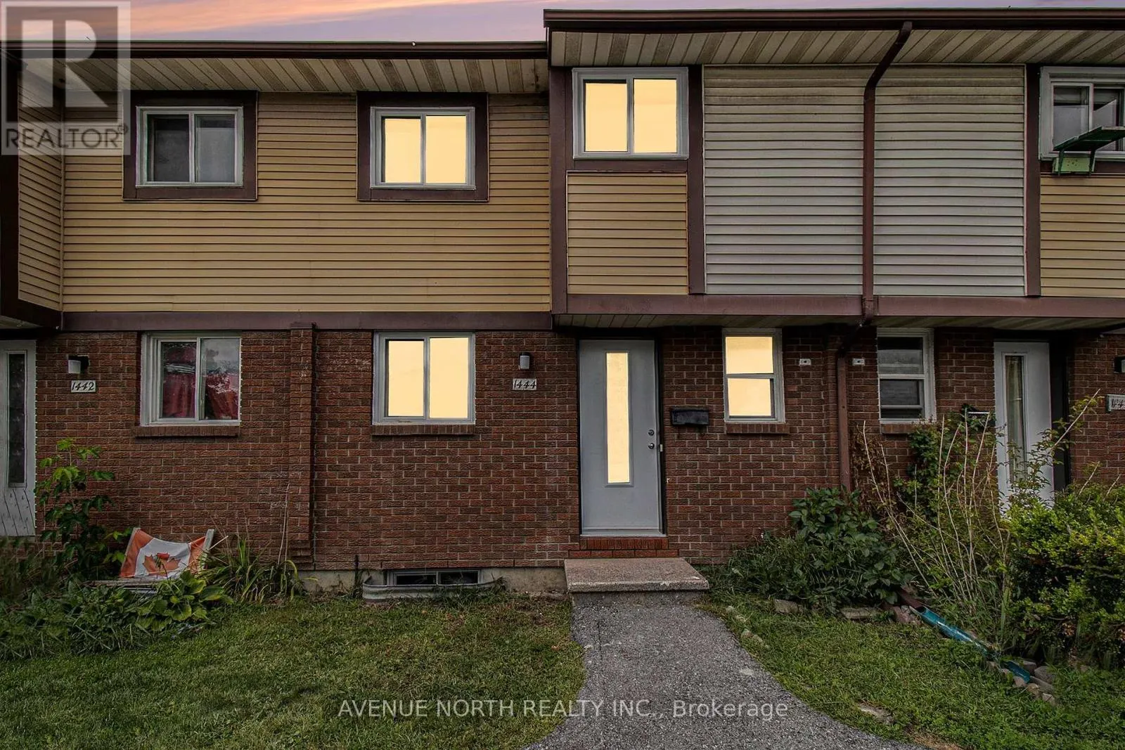 18 - 1444 FOXWELL STREET