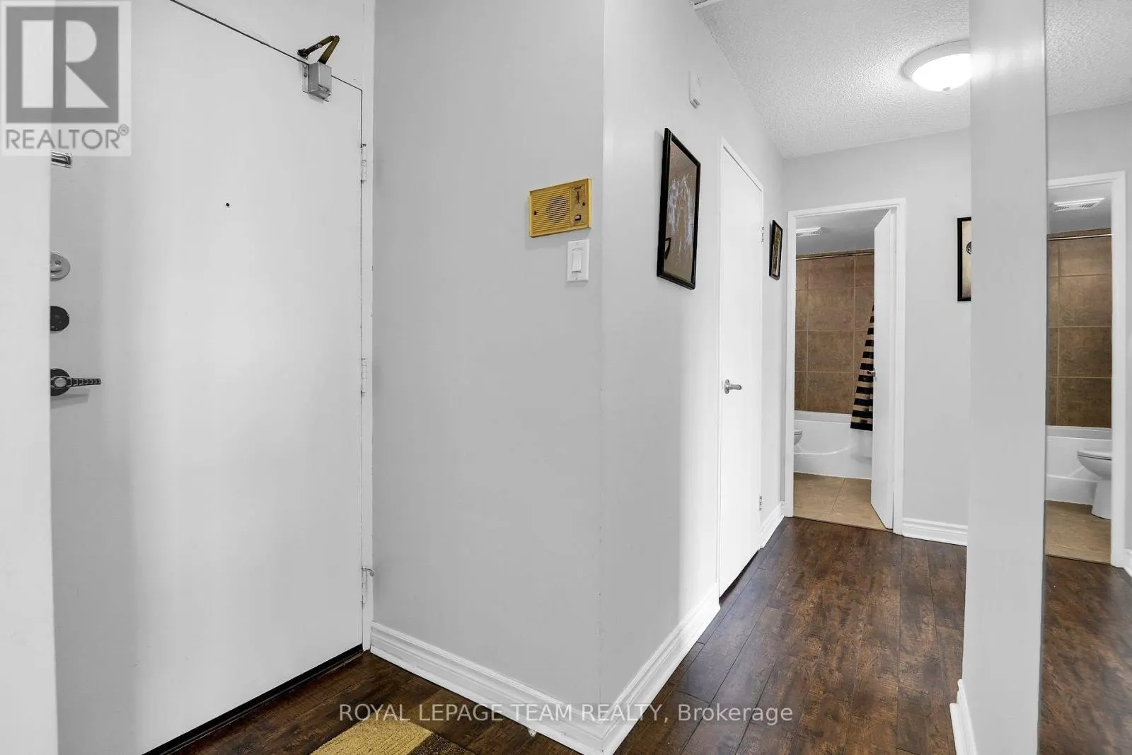 811 - 2000 JASMINE CRESCENT