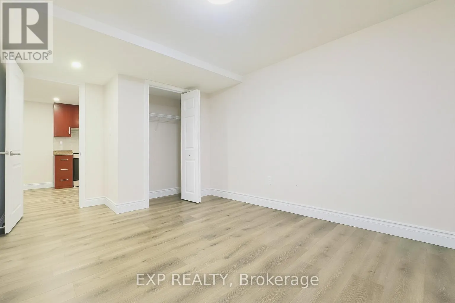 LOWER - 19 SASSAFRAS STREET