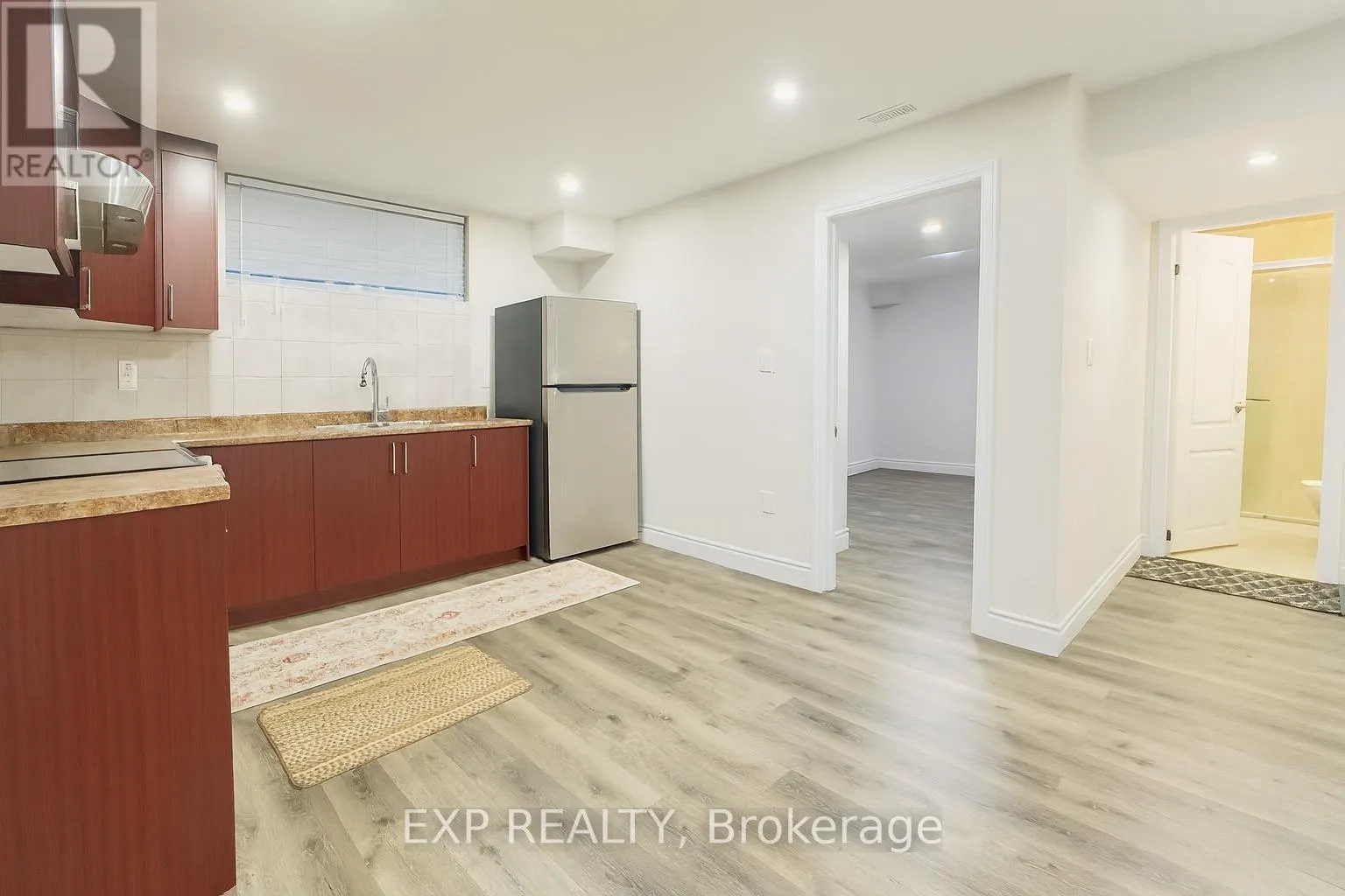 LOWER - 19 SASSAFRAS STREET