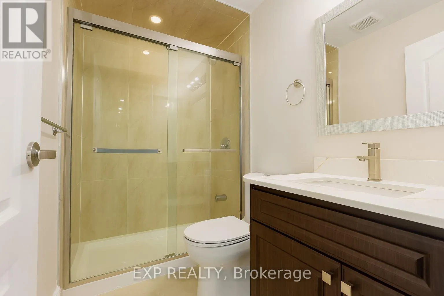 LOWER - 19 SASSAFRAS STREET