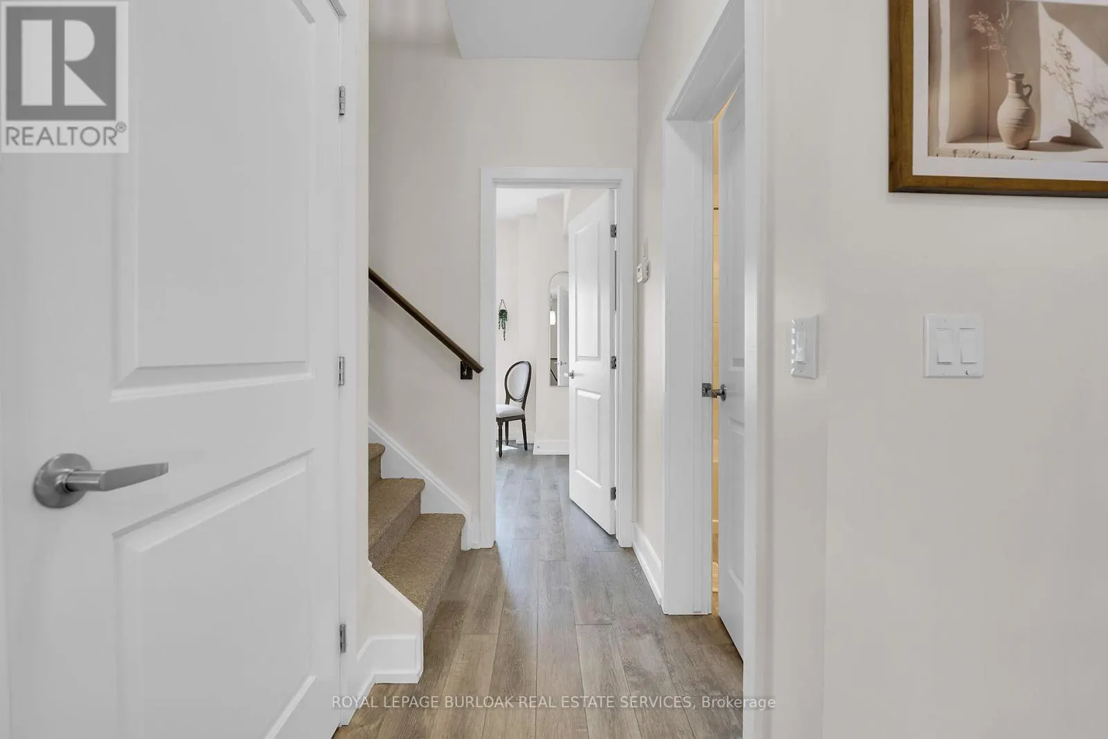 9 - 115 SHOREVIEW PLACE