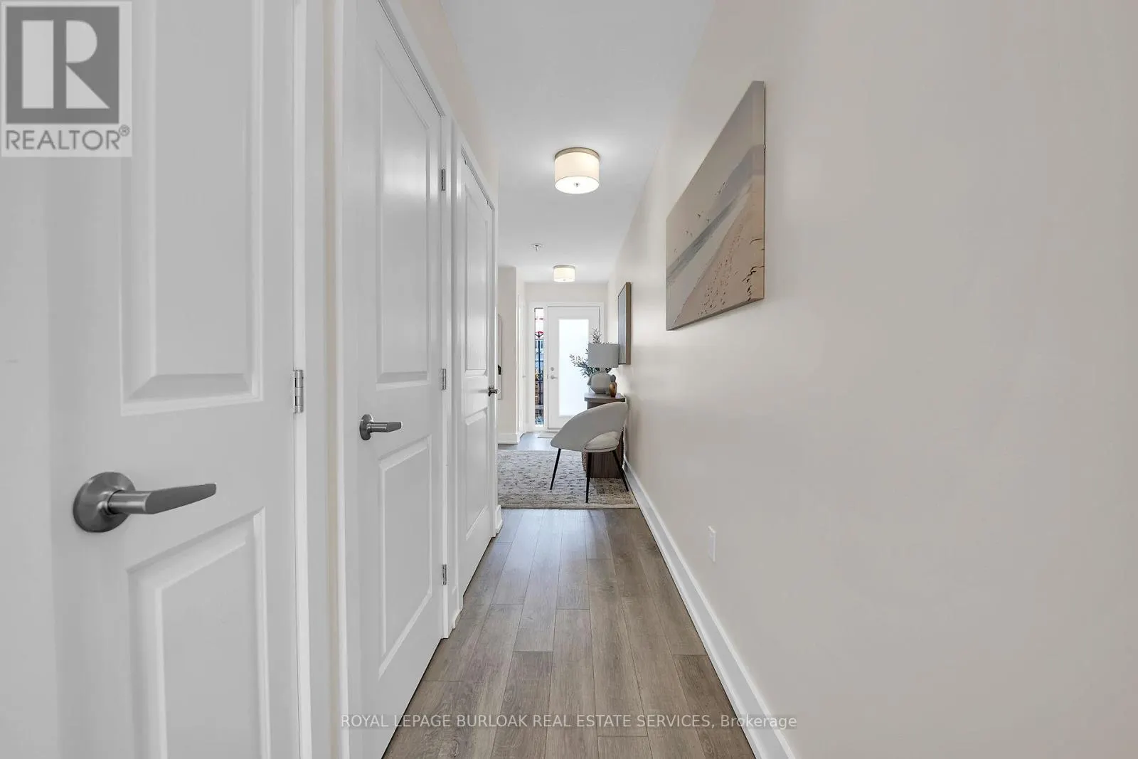 9 - 115 SHOREVIEW PLACE