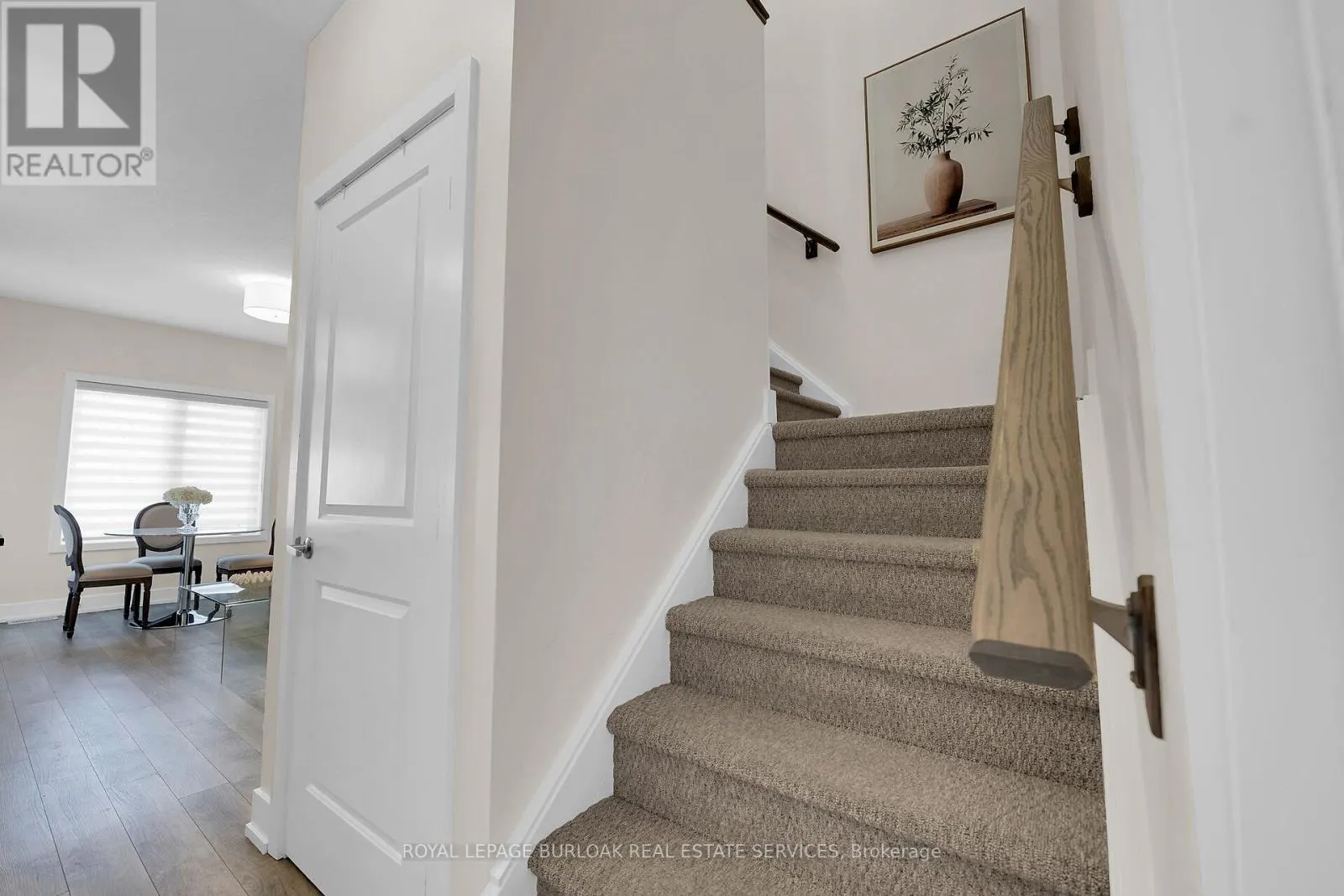 9 - 115 SHOREVIEW PLACE