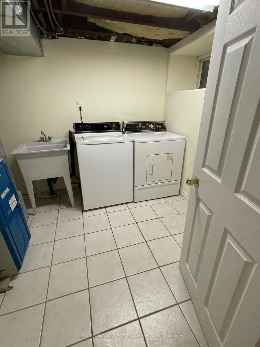 2 - 109 CARRICK AVENUE