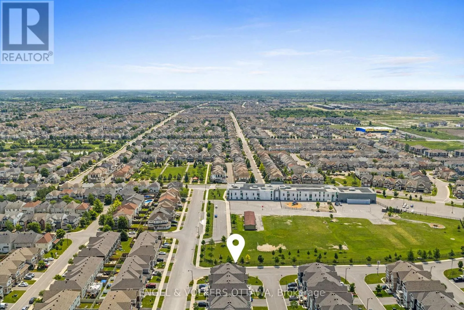 349 PUMPKINSEED CRESCENT