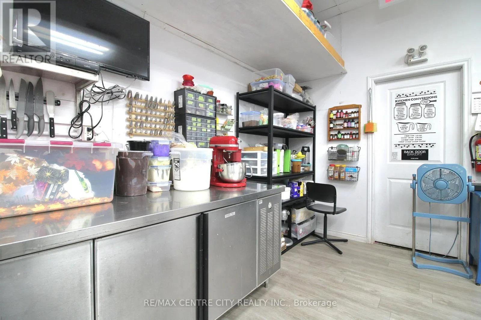 6 - 954 LEATHORNE STREET, #6