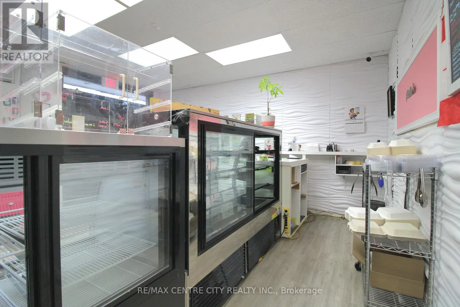 6 - 954 LEATHORNE STREET, #6