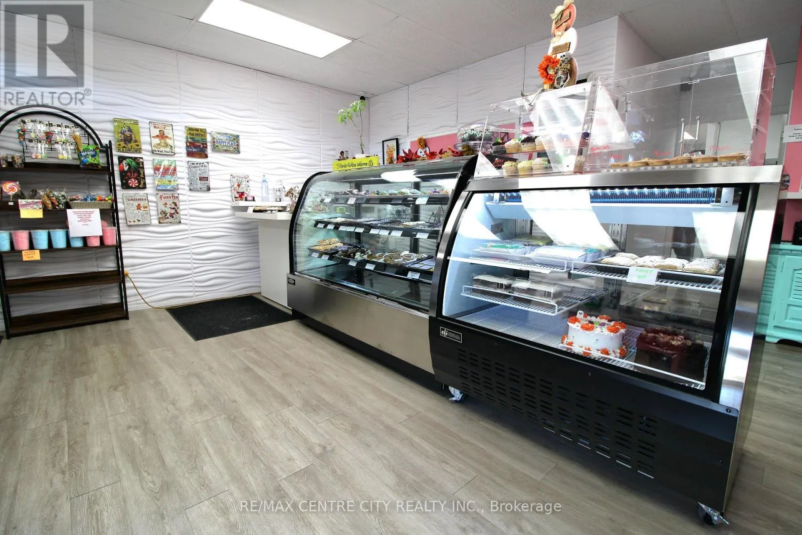 6 - 954 LEATHORNE STREET, #6