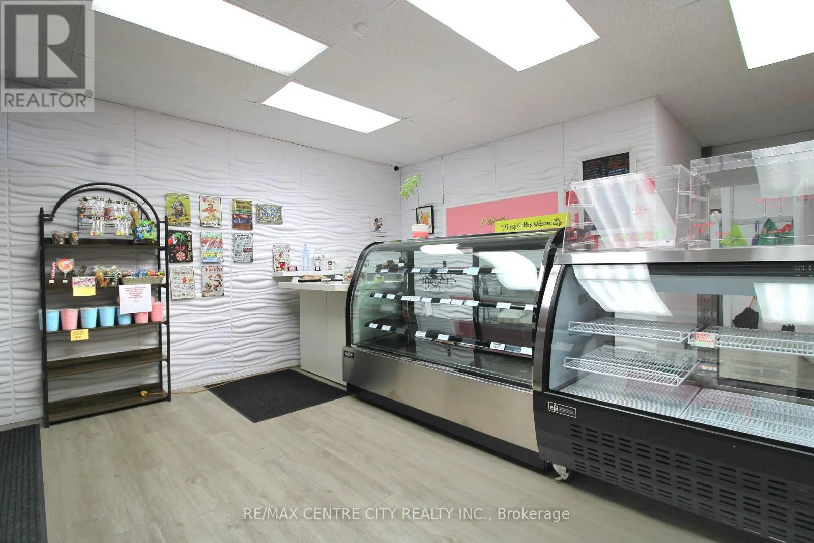 6 - 954 LEATHORNE STREET, #6