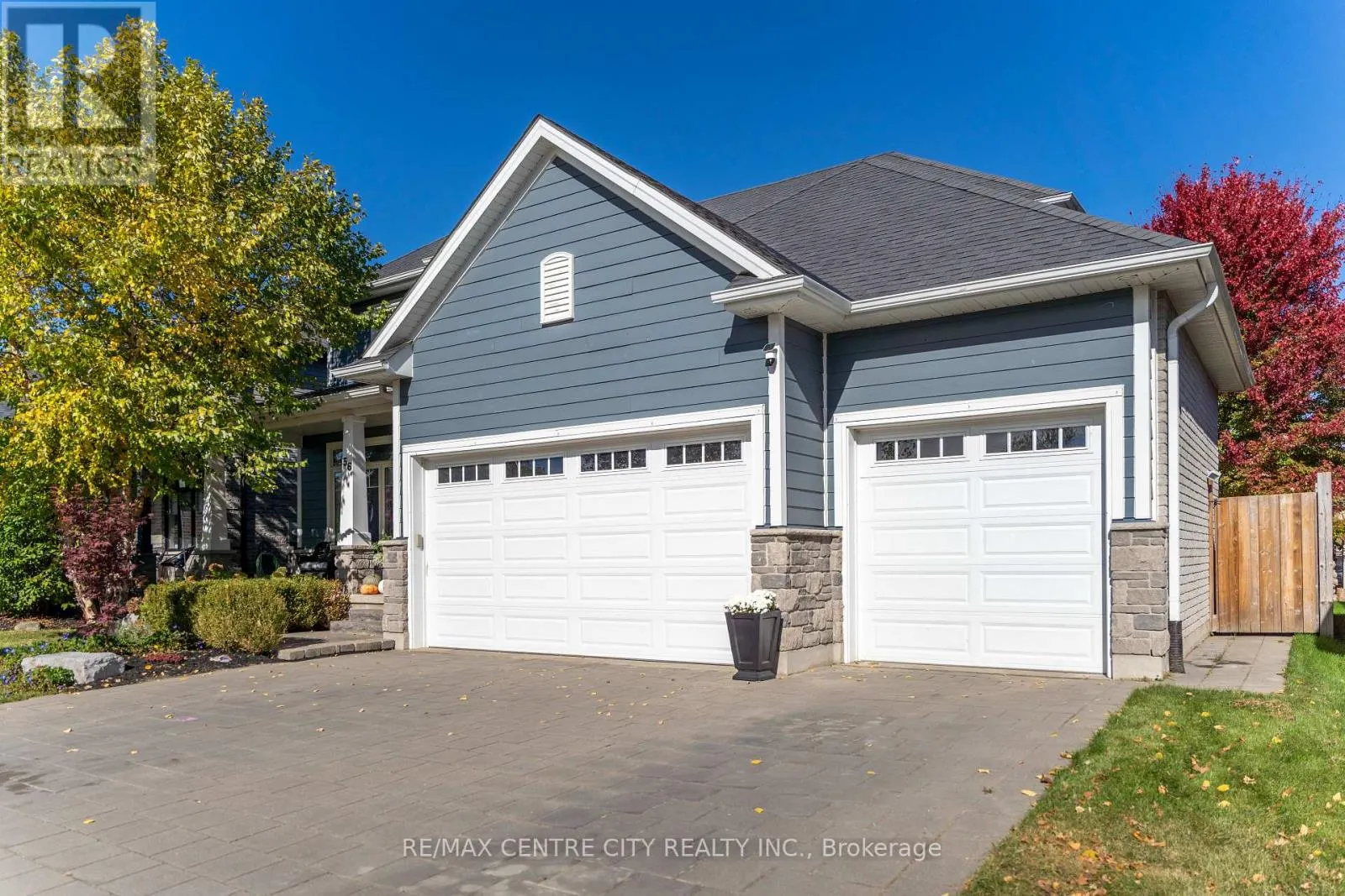 56 CAVERHILL CRESCENT