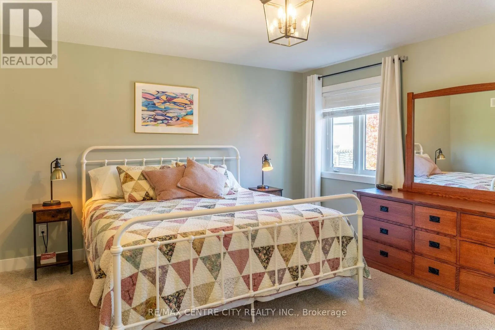 56 CAVERHILL CRESCENT