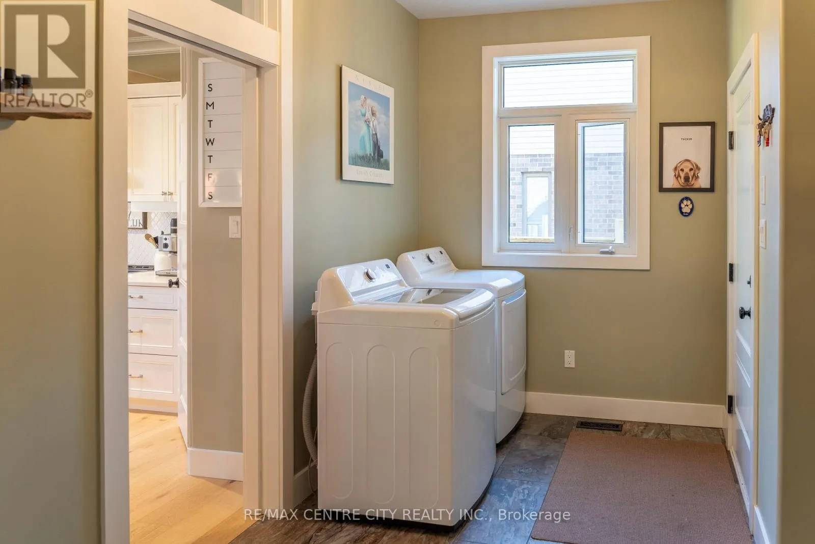 56 CAVERHILL CRESCENT