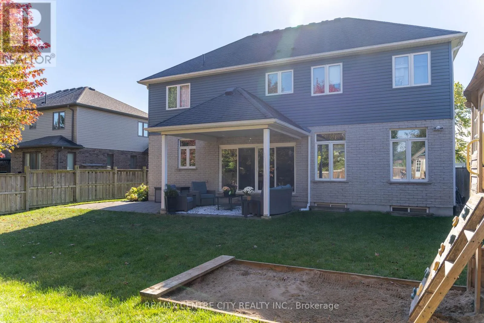 56 CAVERHILL CRESCENT