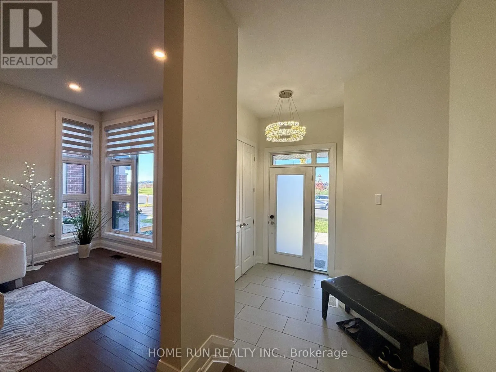 561 HONEYLOCUST AVENUE