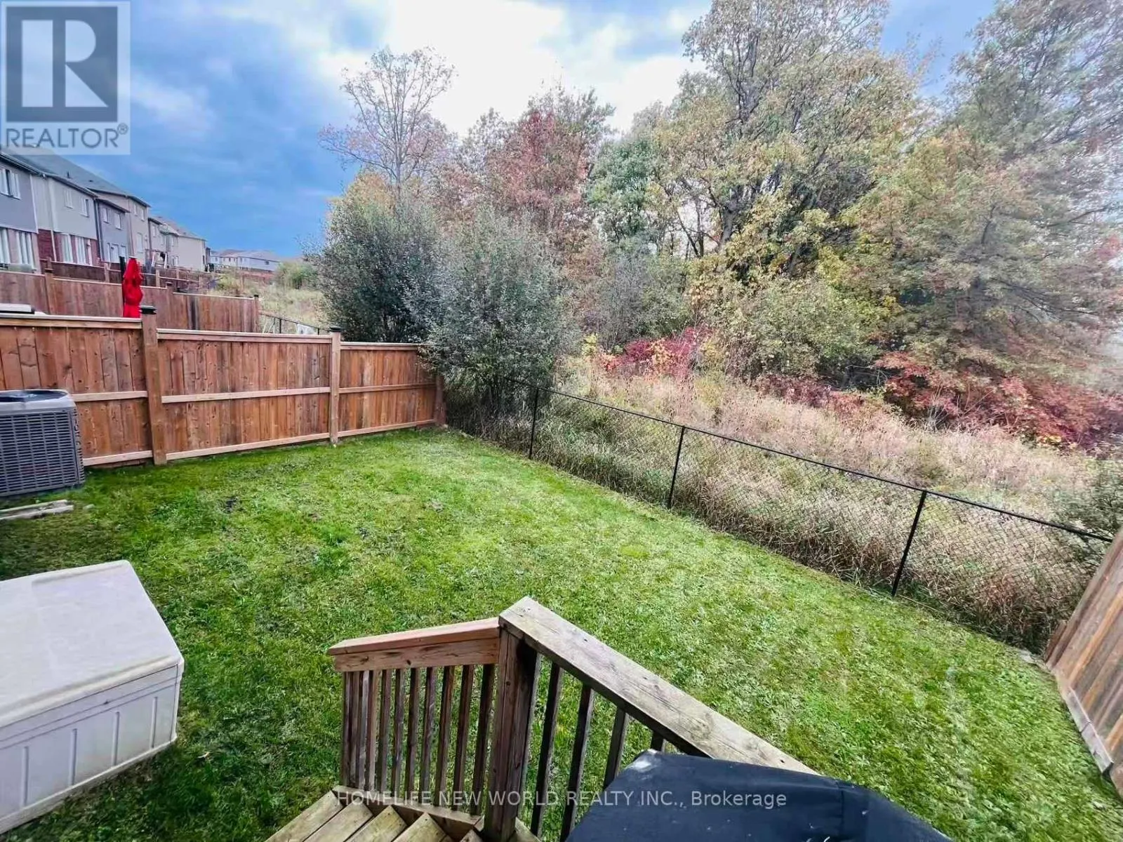 7881 HACKBERRY TRAIL