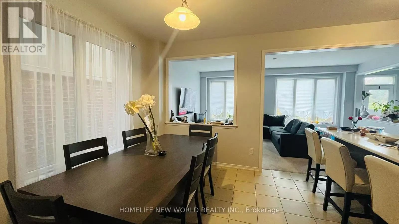 7881 HACKBERRY TRAIL