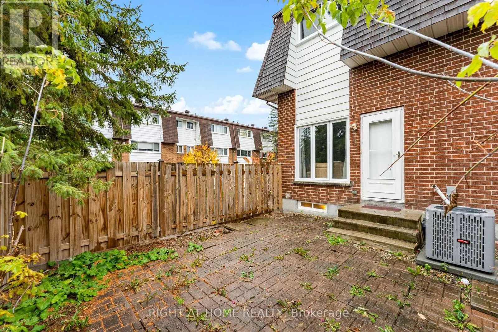 32 - 2296 ORIENT PARK DRIVE