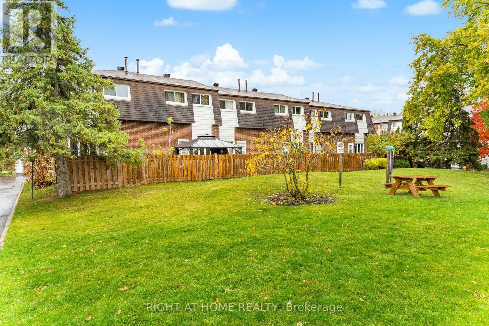 32 - 2296 ORIENT PARK DRIVE