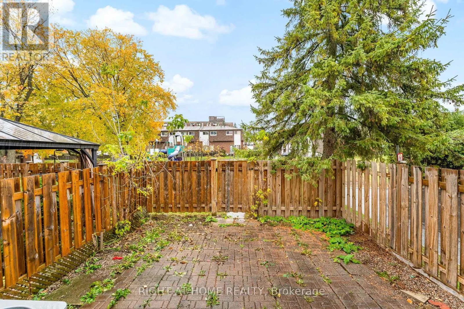 32 - 2296 ORIENT PARK DRIVE