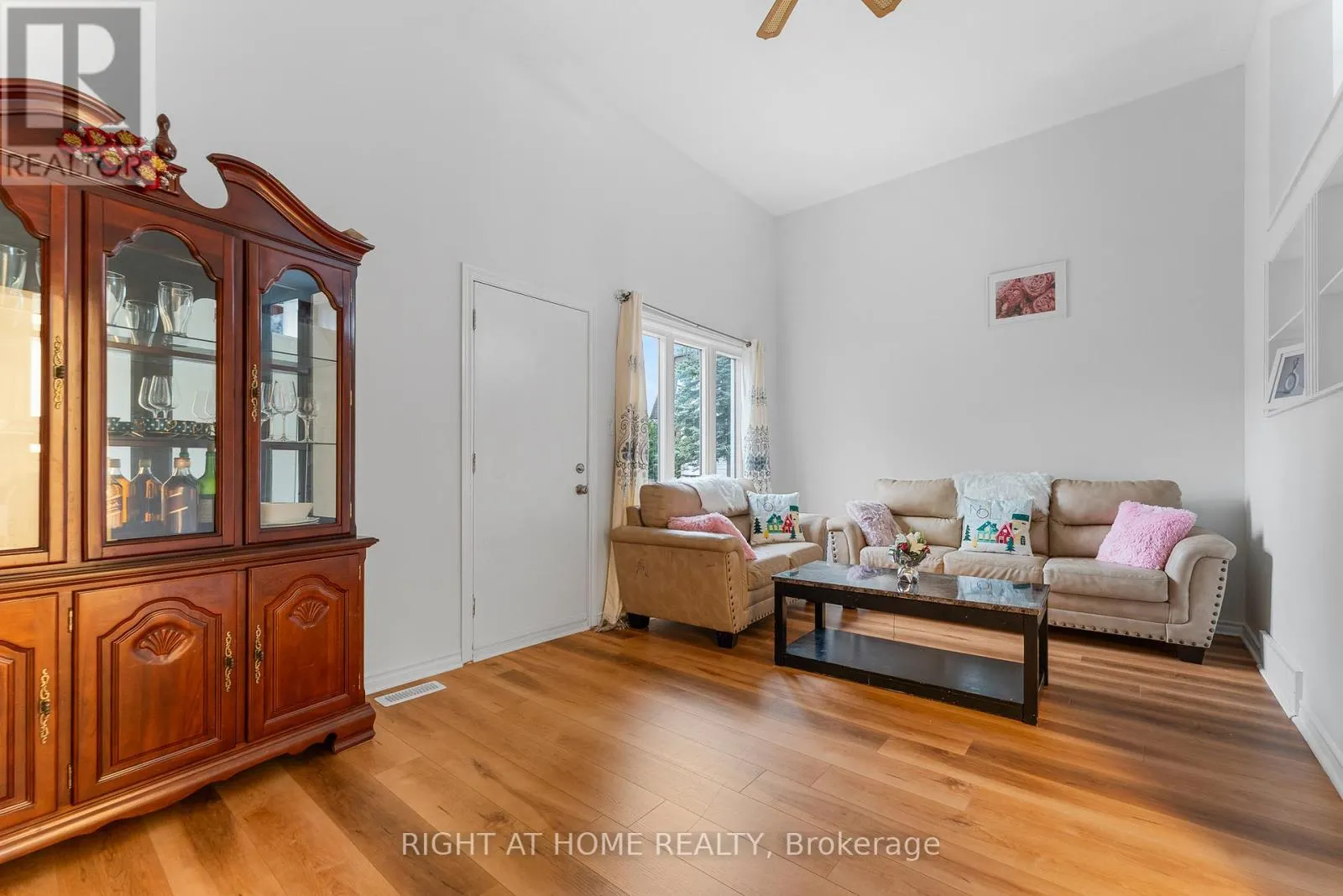 32 - 2296 ORIENT PARK DRIVE