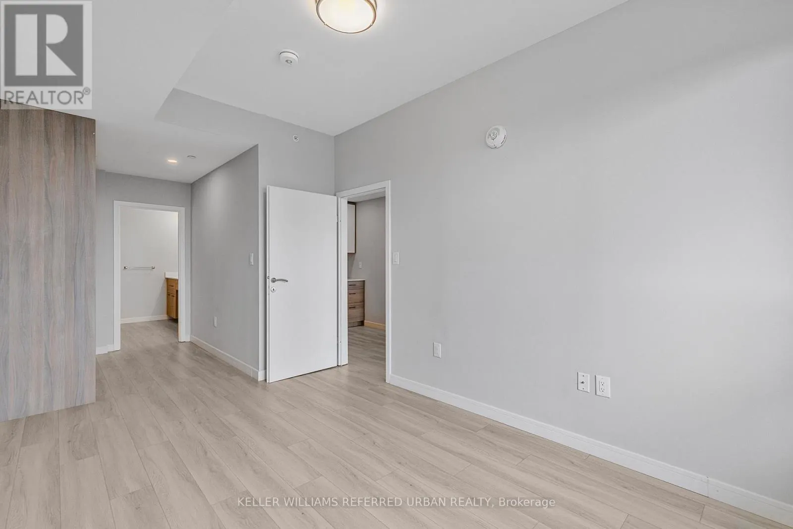 2905 - 20 GEORGE STREET