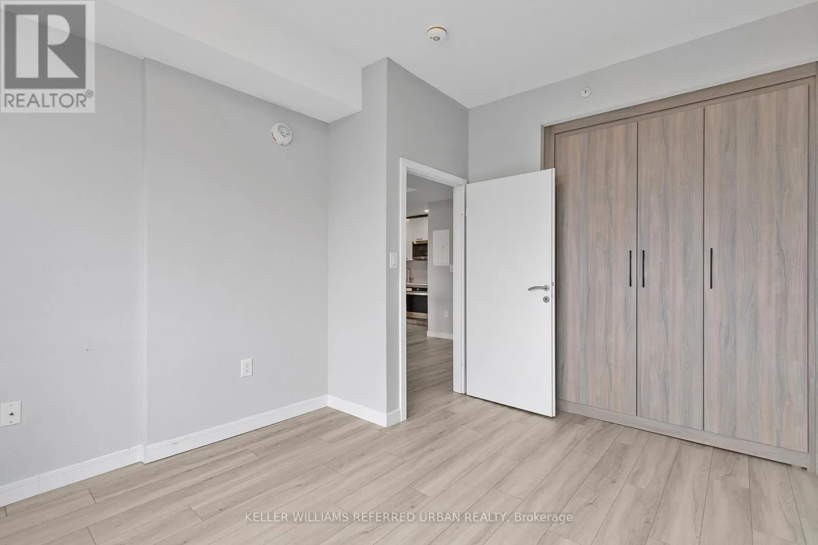 2905 - 20 GEORGE STREET