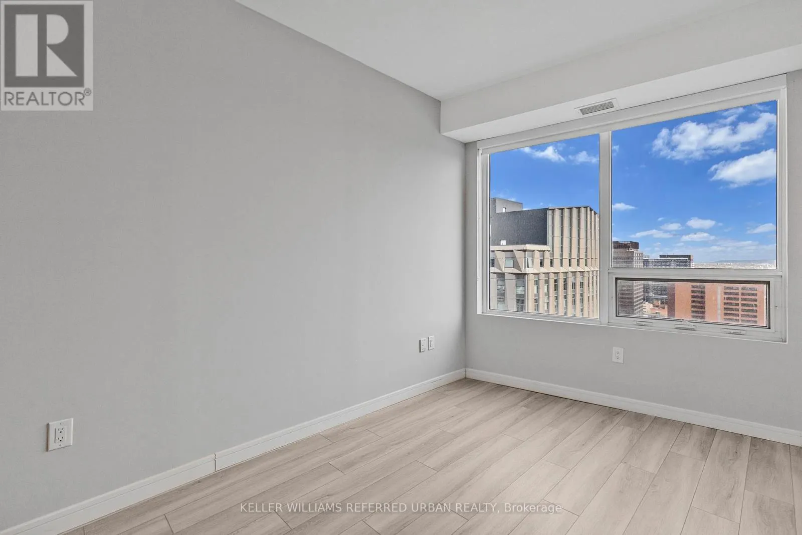 2905 - 20 GEORGE STREET