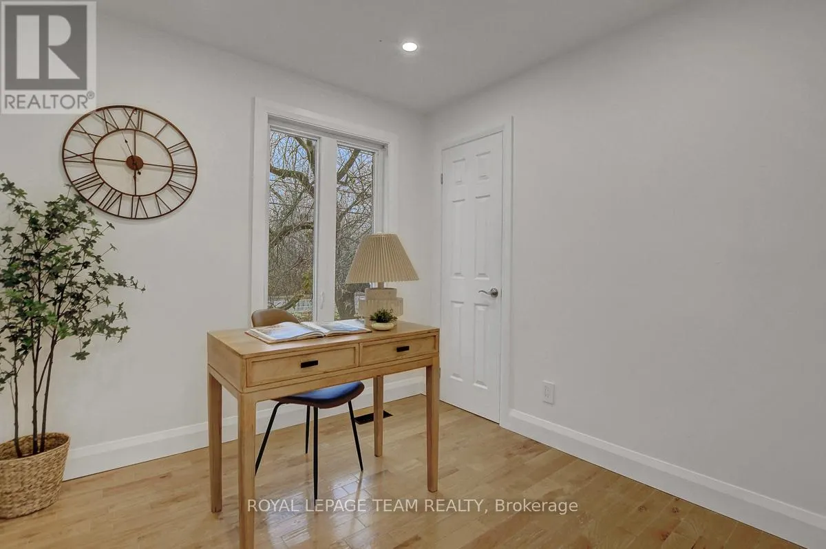 6155 PIPERVILLE ROAD