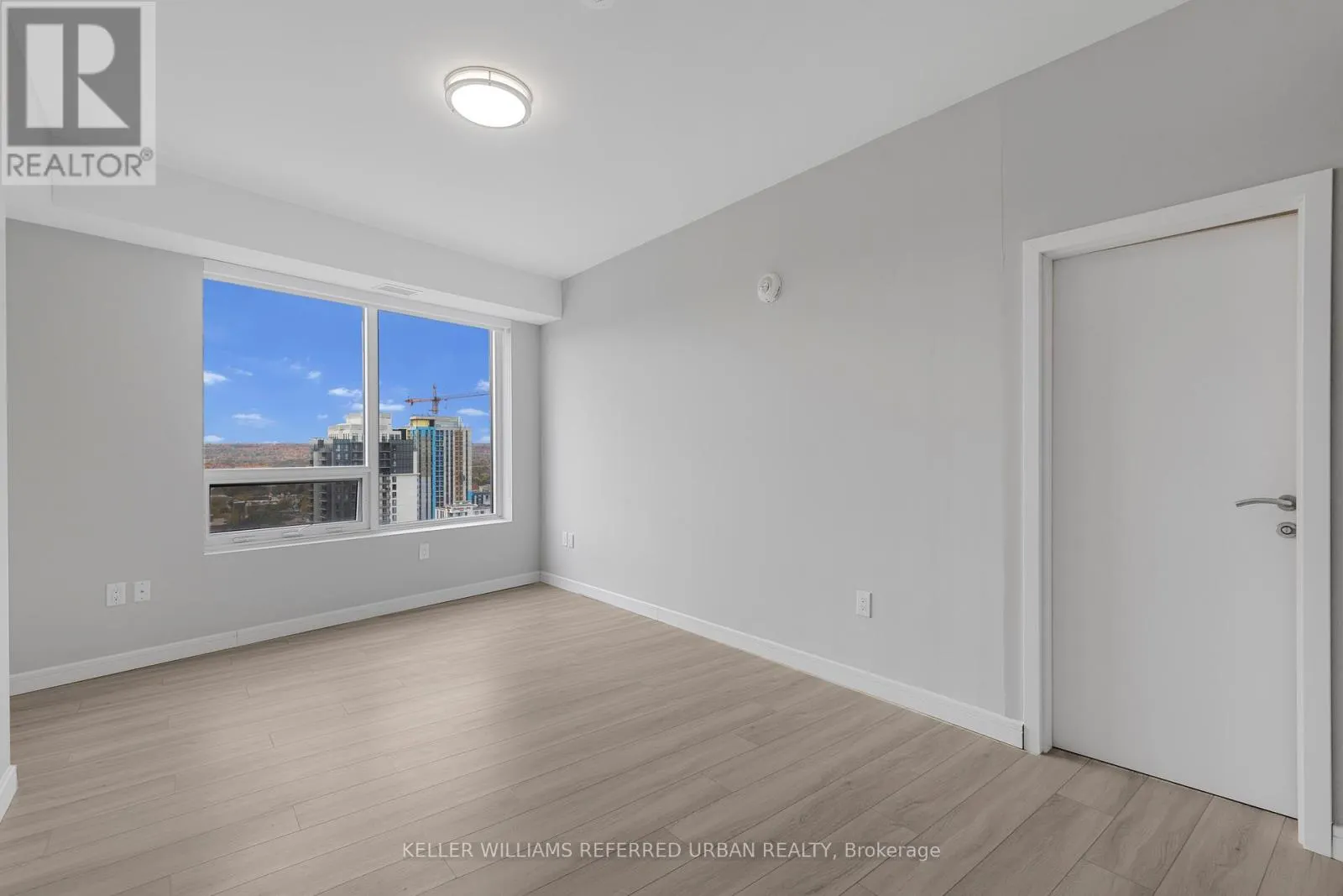 2609 - 20 GEORGE STREET