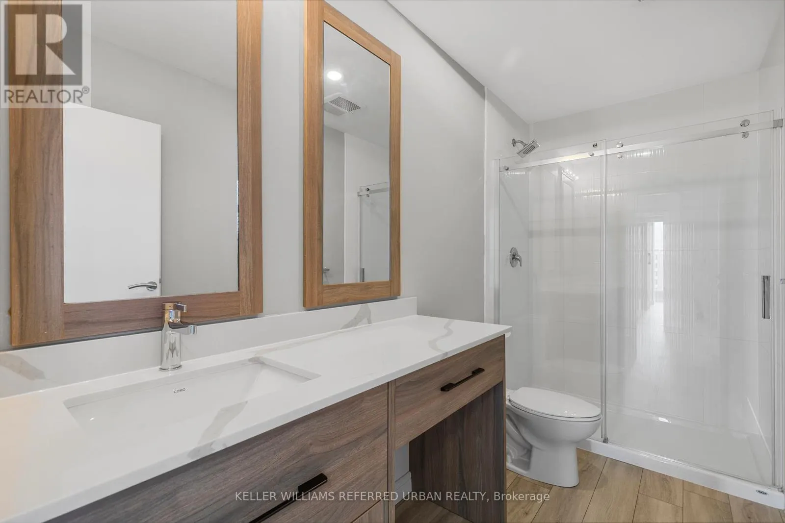 2107 - 20 GEORGE STREET