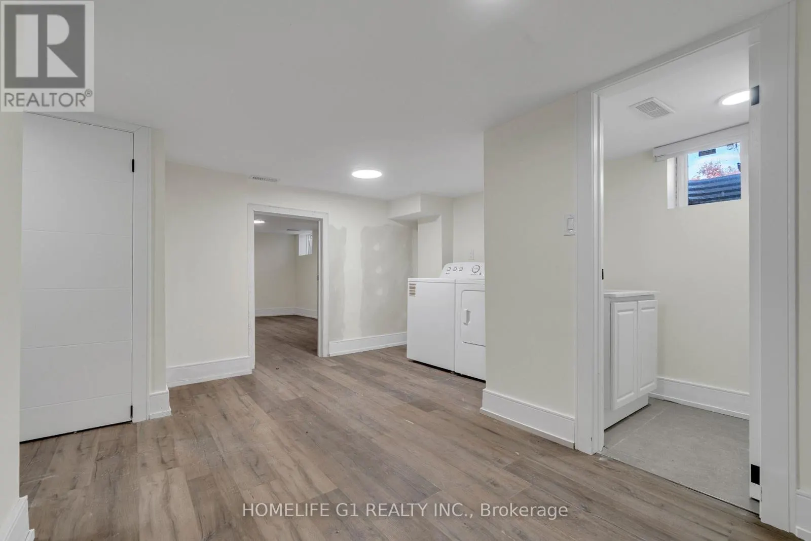 241 CHARLES STREET W