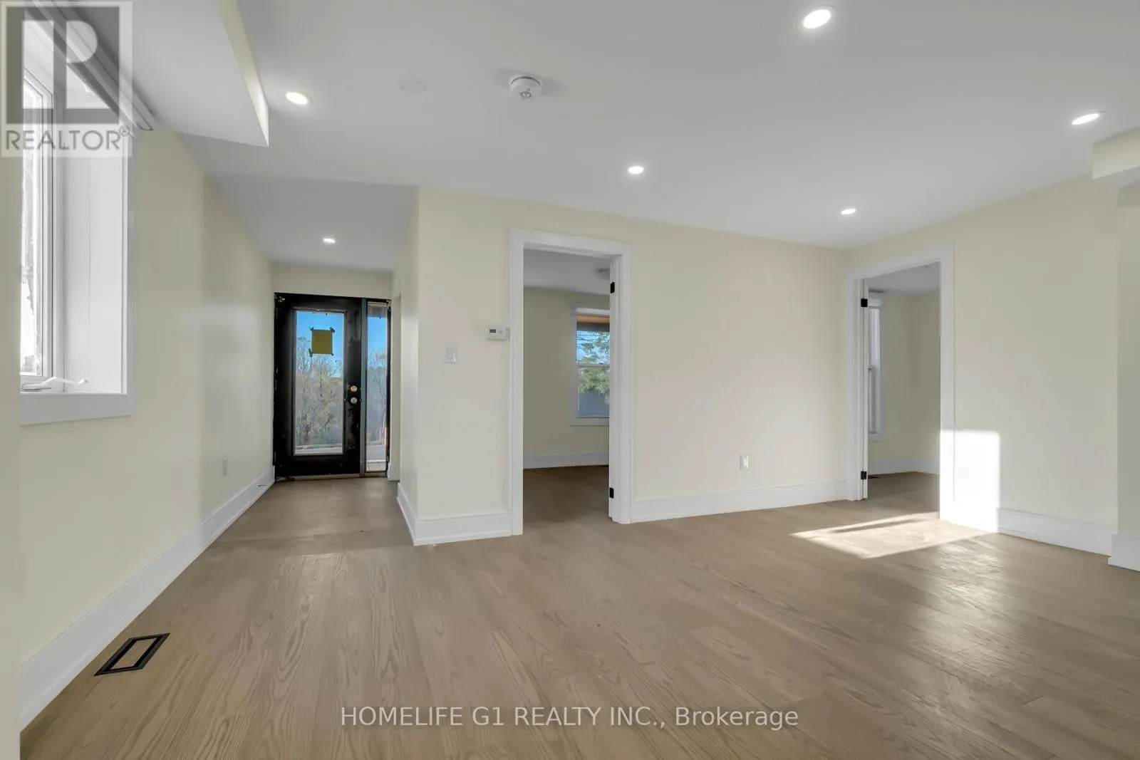 241 CHARLES STREET W