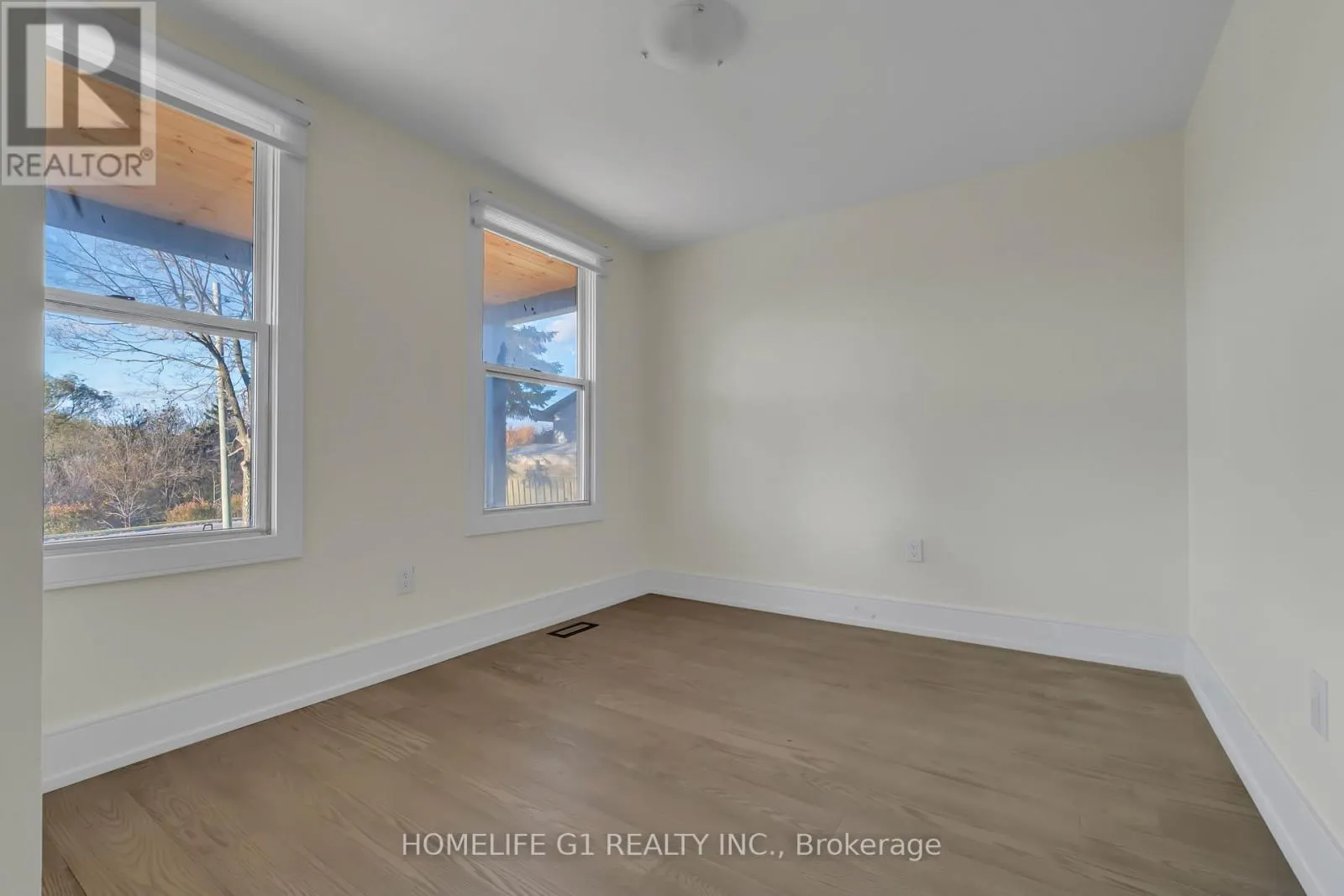 241 CHARLES STREET W