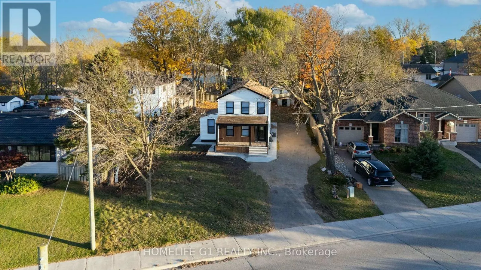 241 CHARLES STREET W