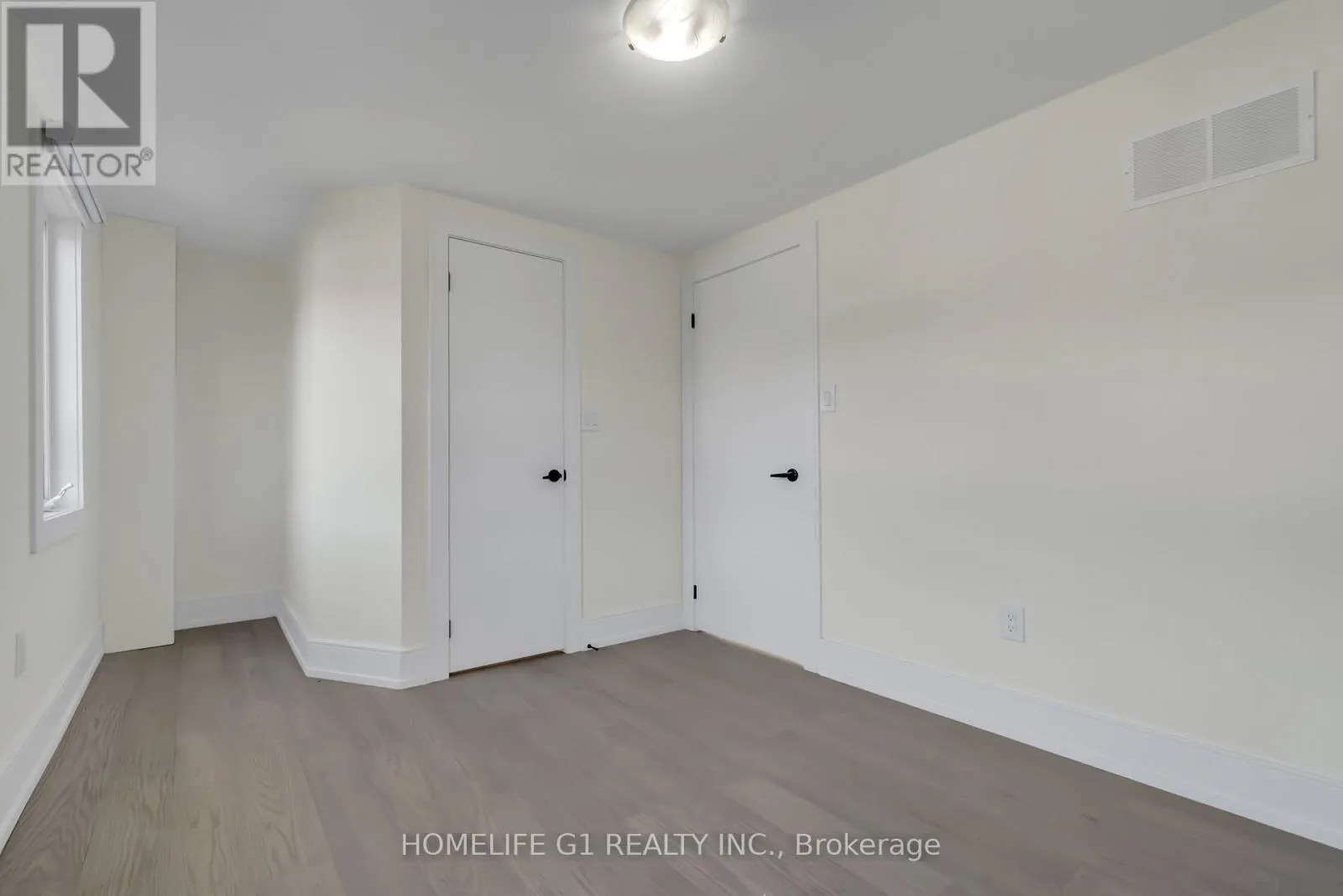 241 CHARLES STREET W