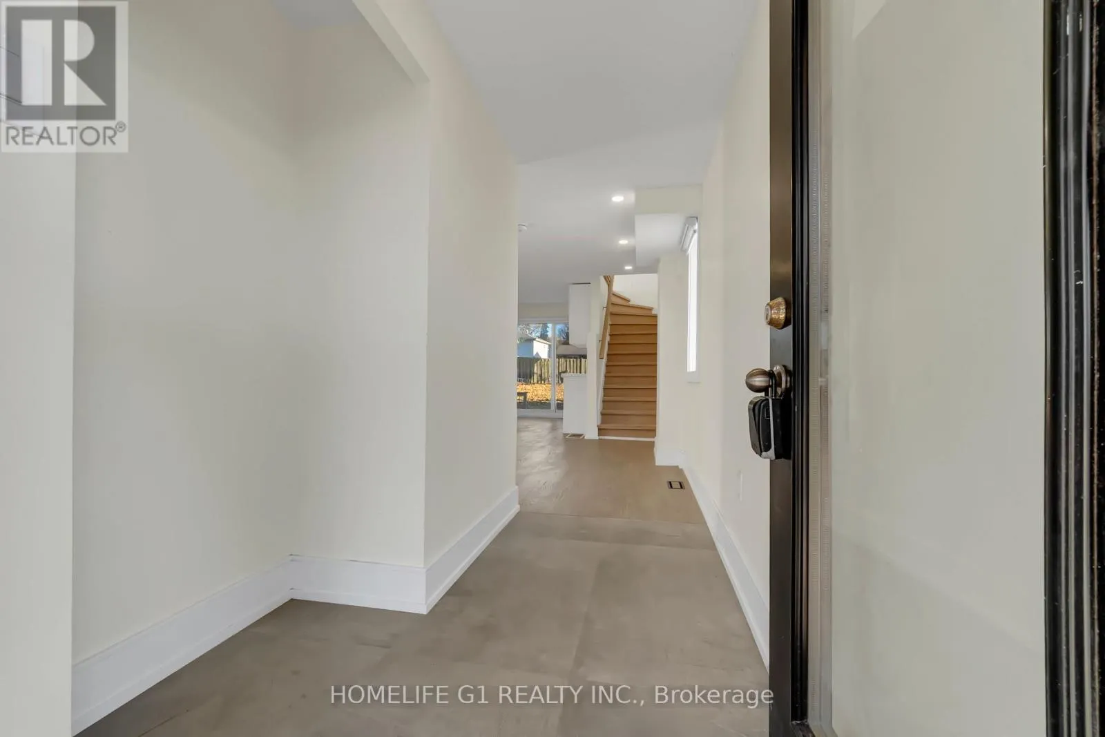 241 CHARLES STREET W