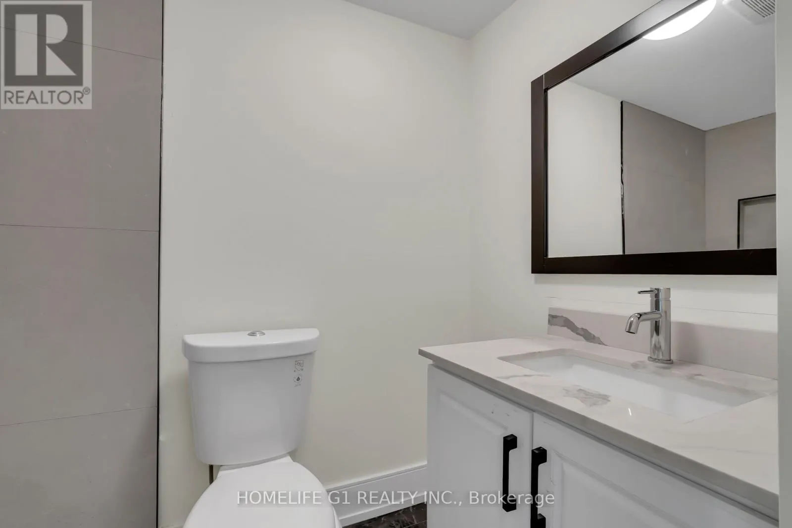 241 CHARLES STREET W