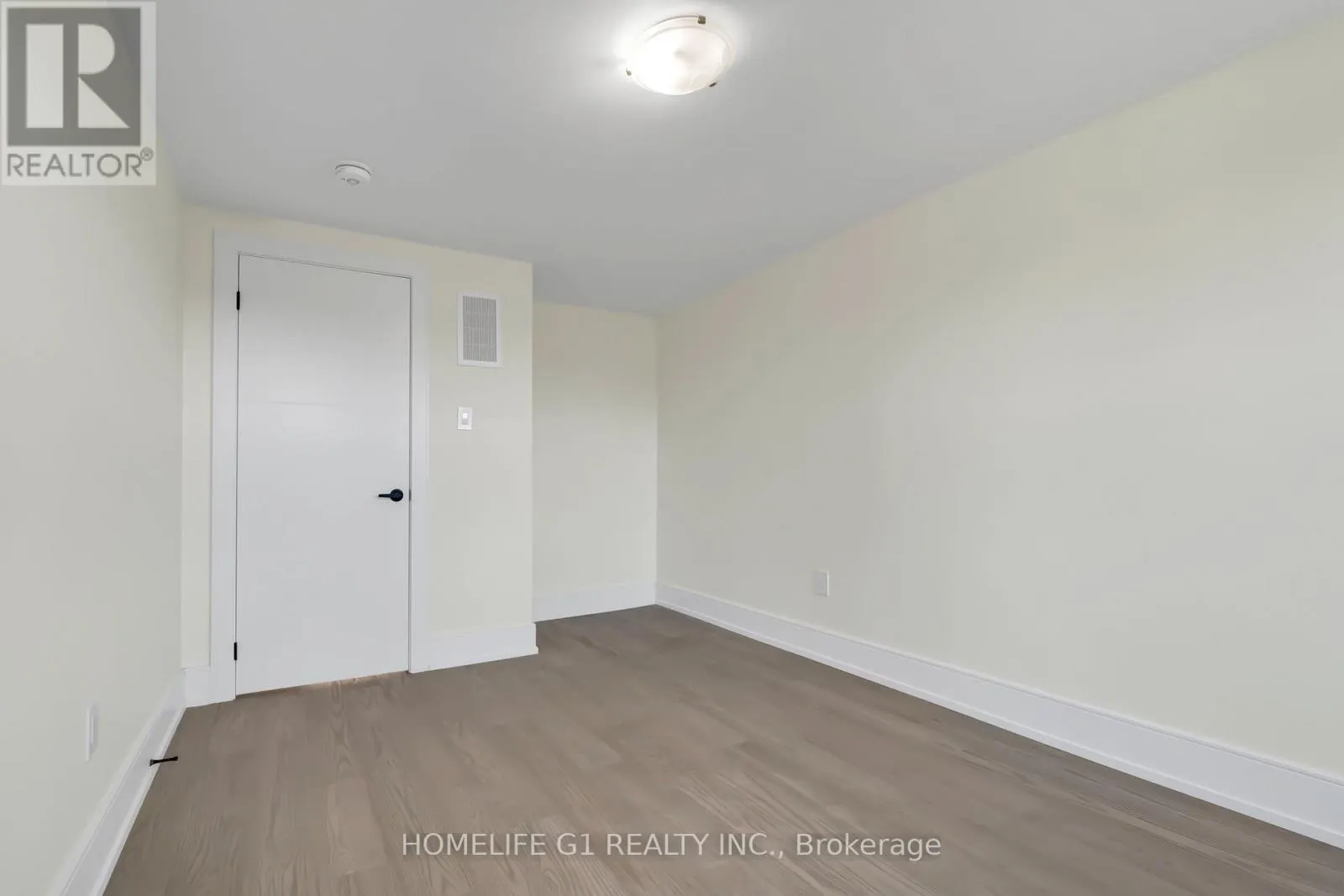 241 CHARLES STREET W