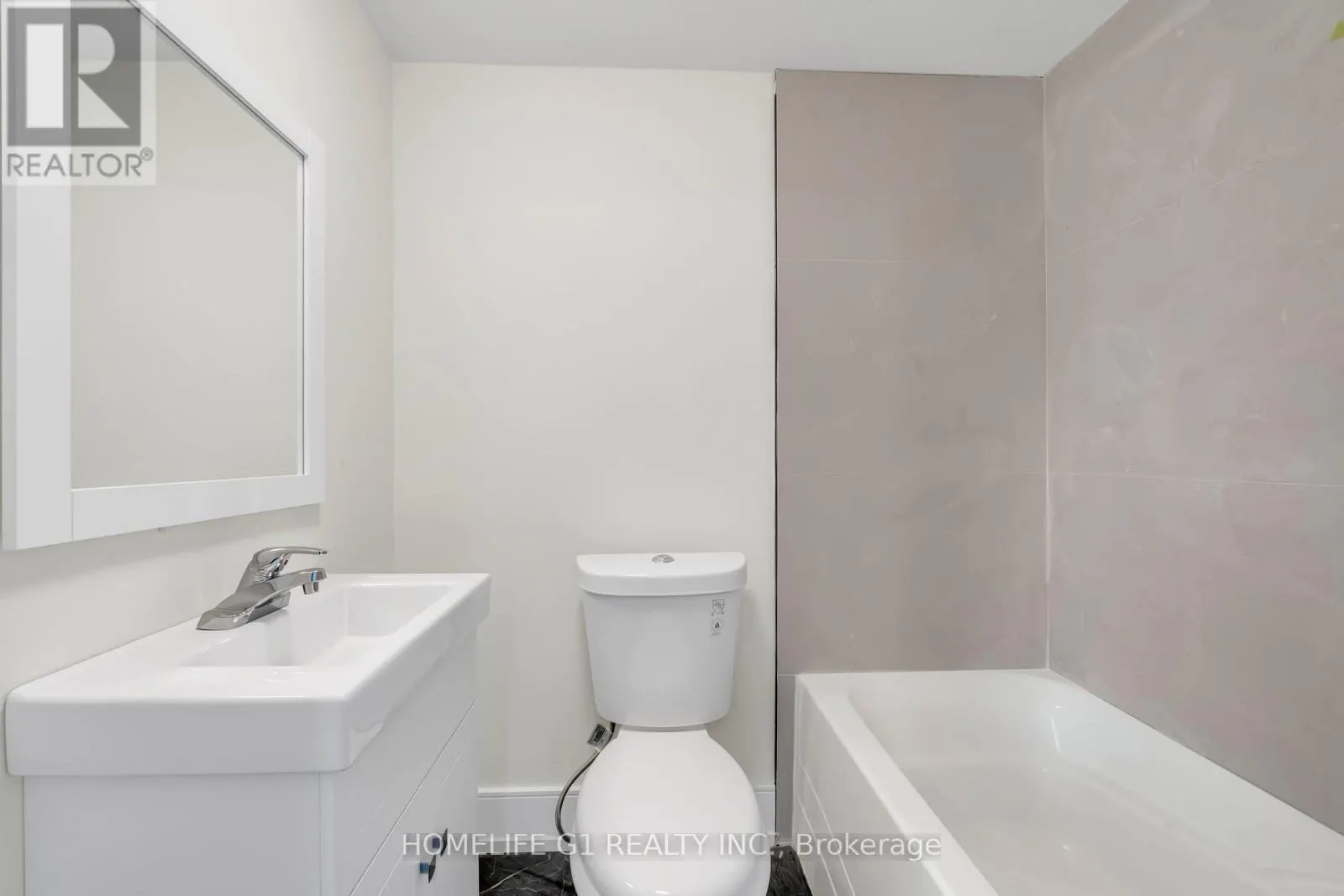 241 CHARLES STREET W