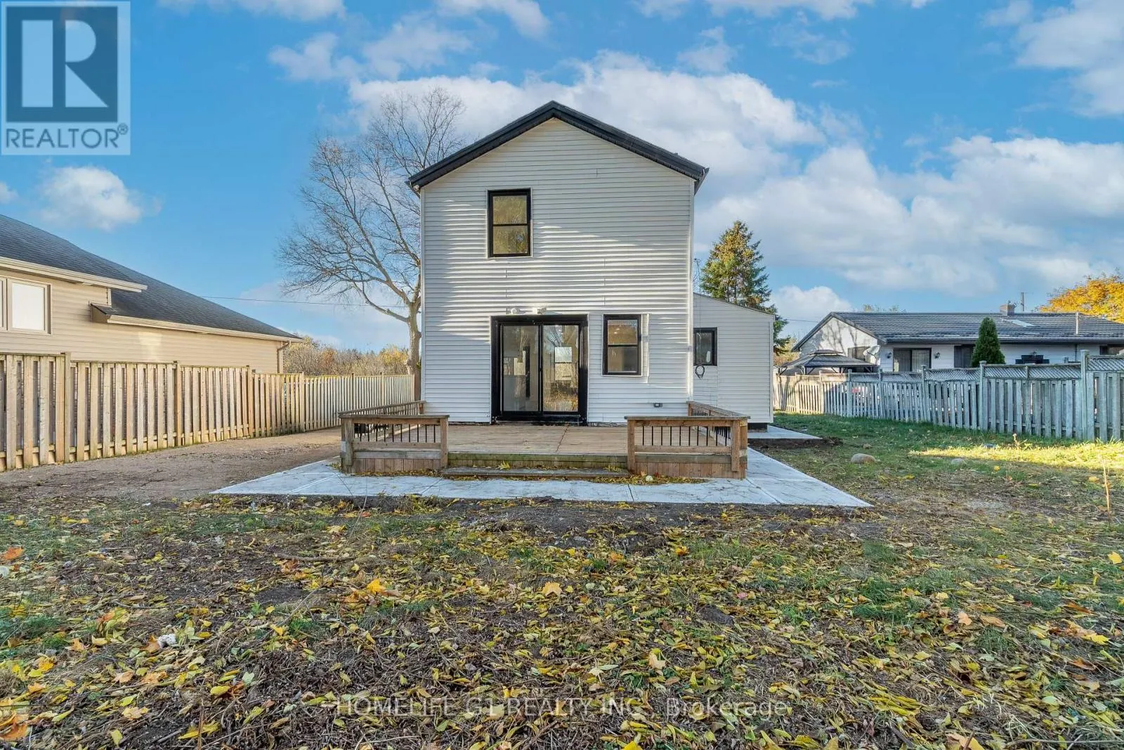 241 CHARLES STREET W