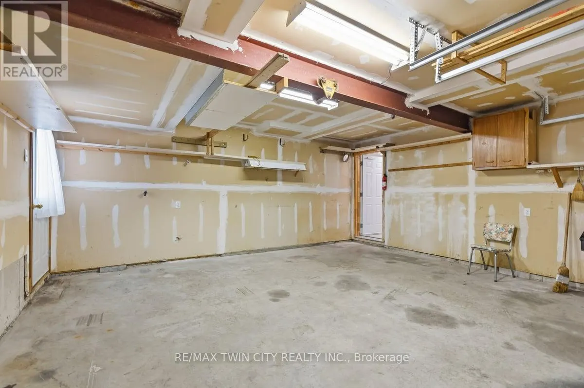 83 HAZELWOOD CRESCENT