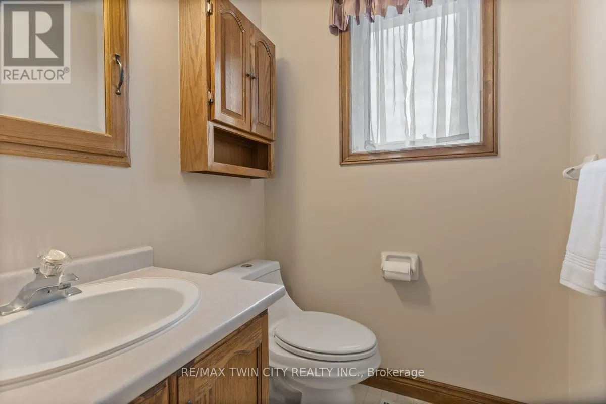 83 HAZELWOOD CRESCENT