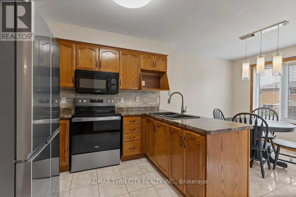 83 HAZELWOOD CRESCENT