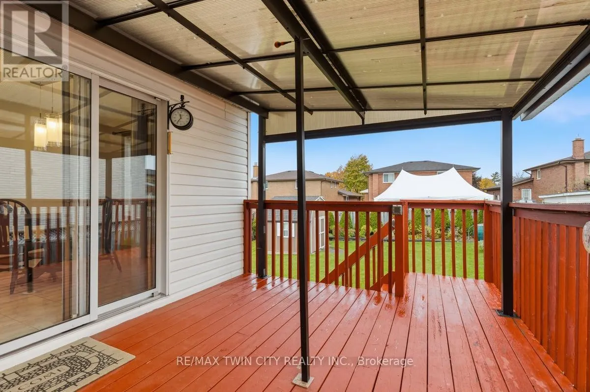 83 HAZELWOOD CRESCENT